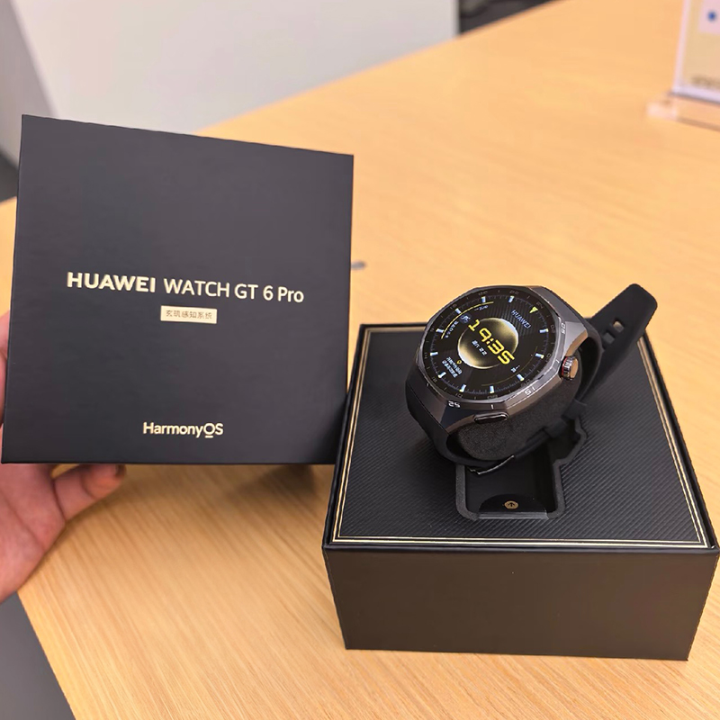 Montre connectée HUAWEI Watch  - Smartwatch Instagram avis et prix